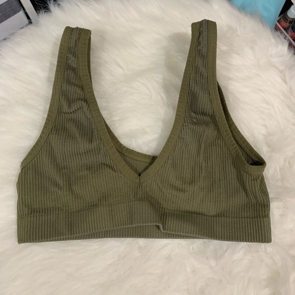 Colsie reversible ribbed bralette - Picture 1 of 3